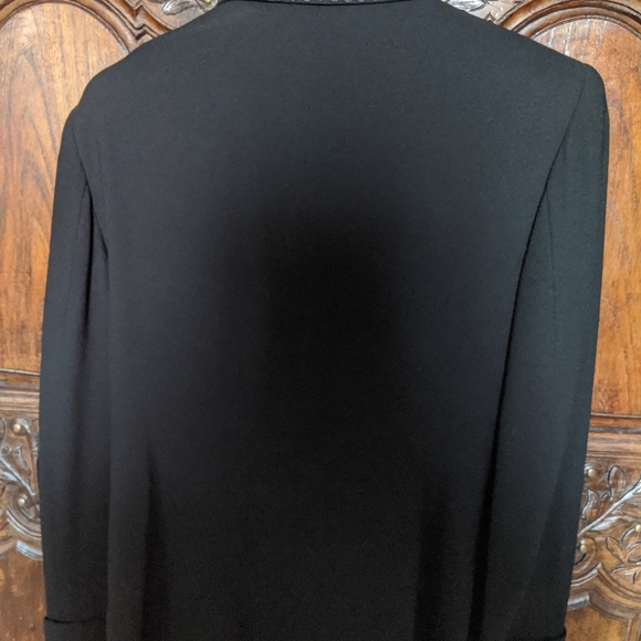 Liz Claiborne Designer Jacket Embroidered Detail - Picture 2 of 4